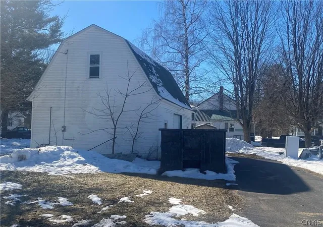 3rd image of 334 S Clinton St, Carthage, NY 13619 | MLS# S1699075