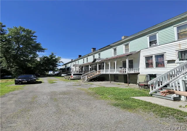 Listing Photo 2 - Condo for sale in building located at 4 5 6 7 Kossuth St, Rome, NY 13440 - Unit #