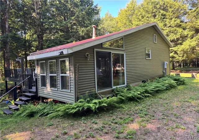 Photo 3 of Single family home for sale at 9036 Woods Rd, Remsen, NY 13438 | MLS# S1699067 | Listing updated on 2026-07-16