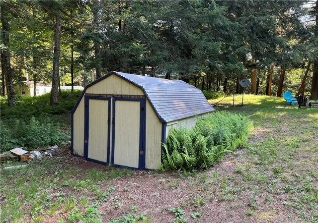 Photo 5 of Single family home for sale at 9036 Woods Rd, Remsen, NY 13438 | MLS# S1699067 | Listing updated on 2026-07-16