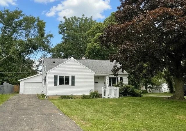2nd image of 112 Clarington St, Rochester, NY 14609 | MLS# R1699030
