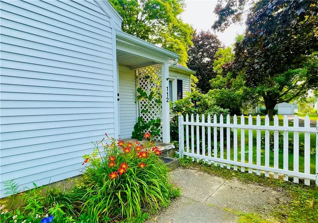 4th image of 112 Clarington St, Rochester, NY 14609 | MLS# R1699030