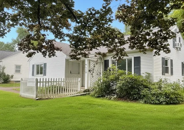 5th image of 112 Clarington St, Rochester, NY 14609 | MLS# R1699030
