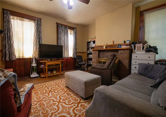 Listing Photo 4 - Condo for sale in building located at 8 Phelps St, Lyons, NY 14489