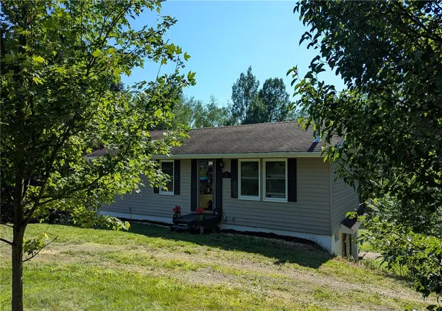 2nd image of 725 State Hwy 205, Oneonta, NY 13820 | MLS# R1698868