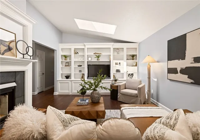 4th image of 12 Erie Crescent, Fairport, NY 14450 | MLS# R1697219