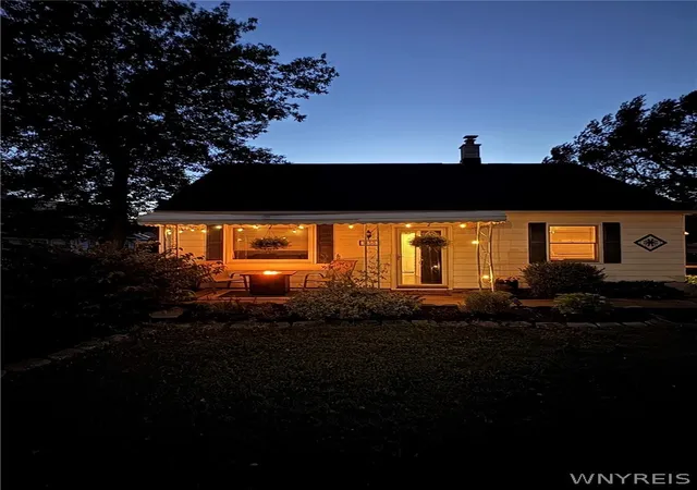 30th image of 1158 Stony Point Rd, Grand Island, NY 14072 | MLS# B1698823