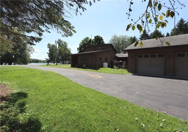 Photo 5 of Sale Pending at 792 County Route 5, Pulaski, NY 13142 | MLS# S1696453 | Listing updated on 2026-07-19