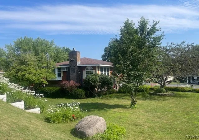 Photo 3 of Sale Pending at 1253 Fay St, Fulton, NY 13069 | MLS# S1698843 | Listing updated on 2026-07-26
