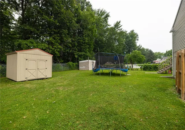 28th image of 114 Snowberry Crescent, Rochester, NY 14606 | MLS# R1698783