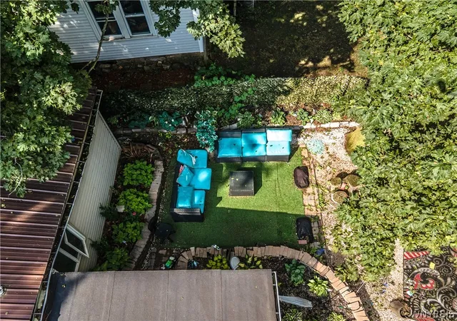 Photo 4 of Single family home for sale at 327 Market St, Lockport, NY 14094 | MLS# B1699158 | Listing updated on 2026-07-19