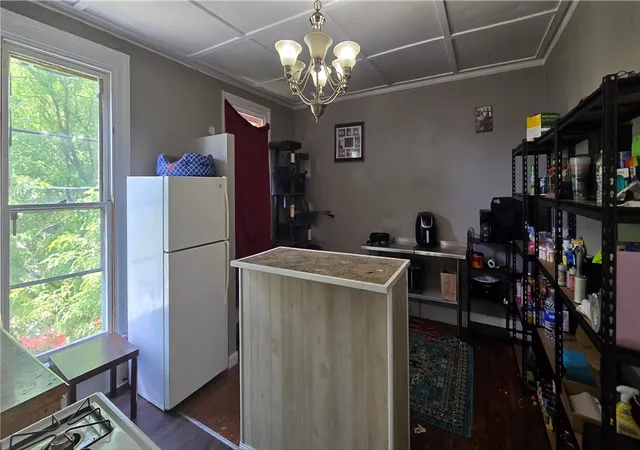 Photo 4 of Sale Pending at 660 Park Pl, Elmira, NY 14901 | MLS# R1699177 | Listing updated on 2026-07-24