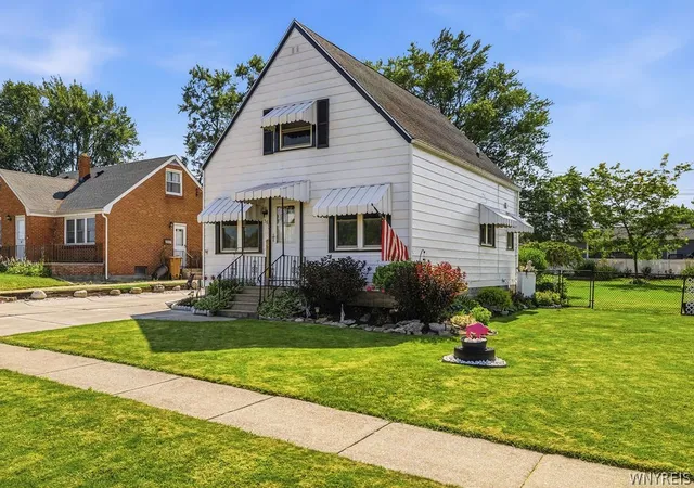 3rd image of 56 Crestview Ave, Buffalo, NY 14225 | MLS# B1698743
