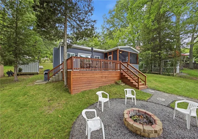 5th image of 2409 Wilson Ave, Wilson, NY 14172 | MLS# B1699138