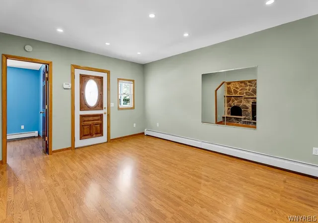 5th image of 44 Frederick St, Buffalo, NY 14227 | MLS# B1699151