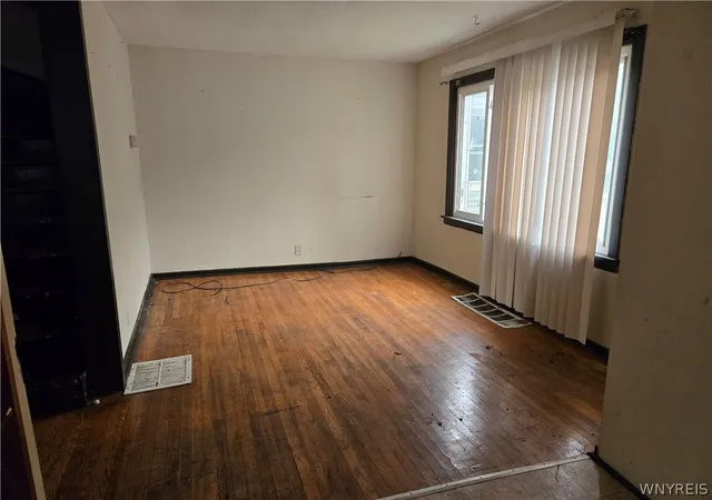 Photo 2 of Single family home for sale at 103 Mayer Ave, Buffalo, NY 14207 | MLS# B1699115 | Listing updated on 2026-07-16