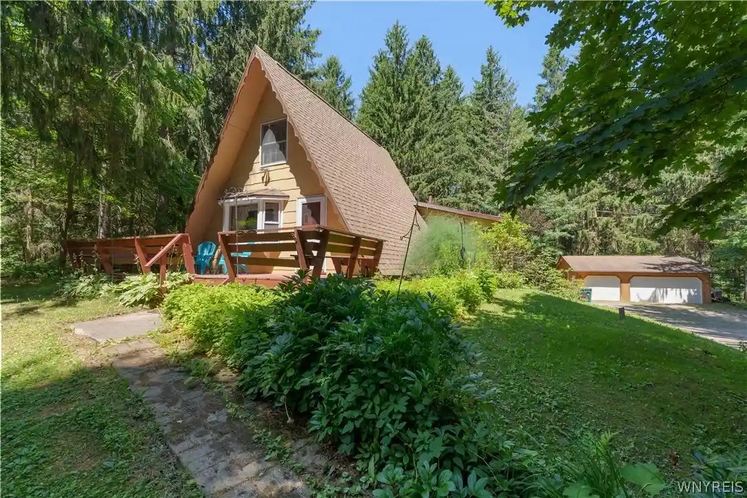 Photo 1 of Single family home for sale at 3367 Dunham Rd, Warsaw, NY 14569 | MLS# B1698168 | Listing updated on 2026-10-19