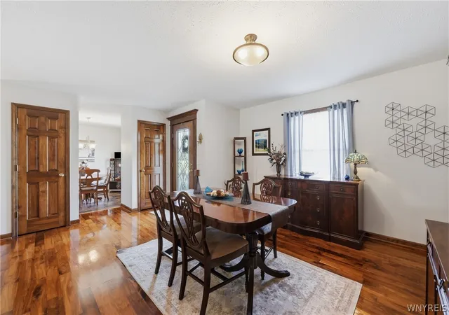 5th image of 4410 Green Rd, Lockport, NY 14094 | MLS# B1698864