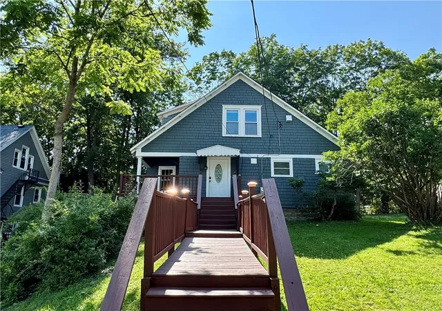 1st image of 1 Highland St, Oneonta, NY 13820 | MLS# R1698624