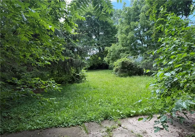 Photo 4 of Sale Pending at 94 E Schuyler St, Oswego, NY 13126 | MLS# S1699129 | Listing updated on 2026-07-28
