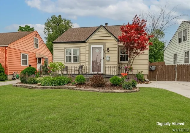 Photo 2 of Sale Pending at 51 Sanders Rd, Buffalo, NY 14216 | MLS# B1698027 | Listing updated on 2026-07-29