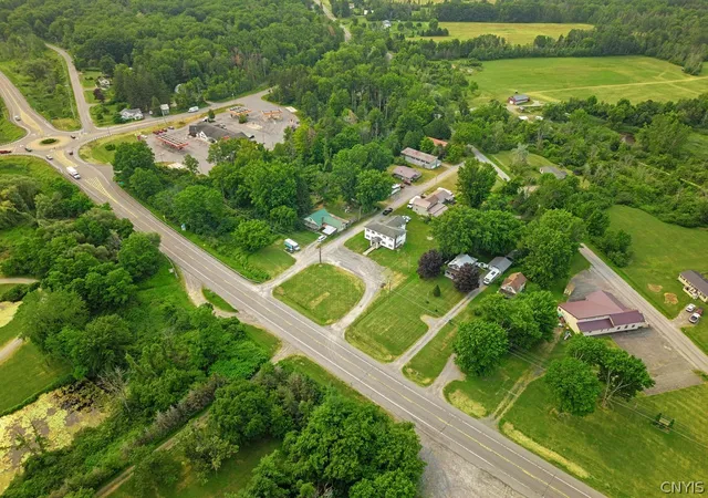 4th image of 8991 Morris Rd ExtRoute 31, Canastota, NY 13032 | MLS# S1699220