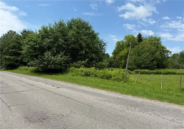 2nd image of 363 East Rd, De Peyster, NY 13654 | MLS# S1693912