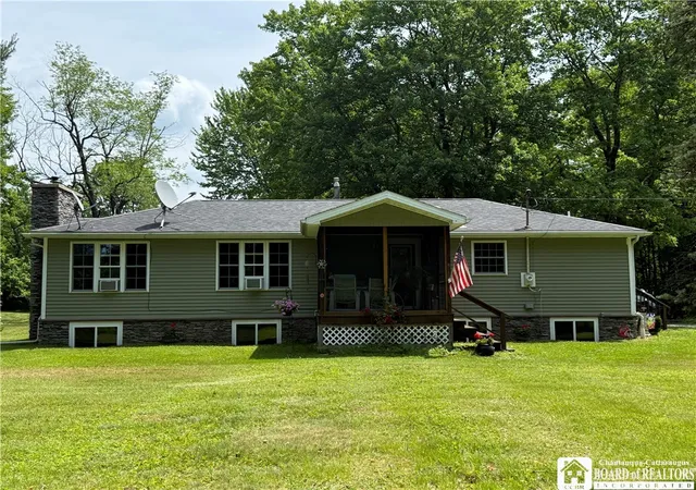 Photo 2 of Single family home for sale at 6365 Youngers Rd, Bliss, NY 14024 | MLS# R1696196 | Listing updated on 2026-07-25