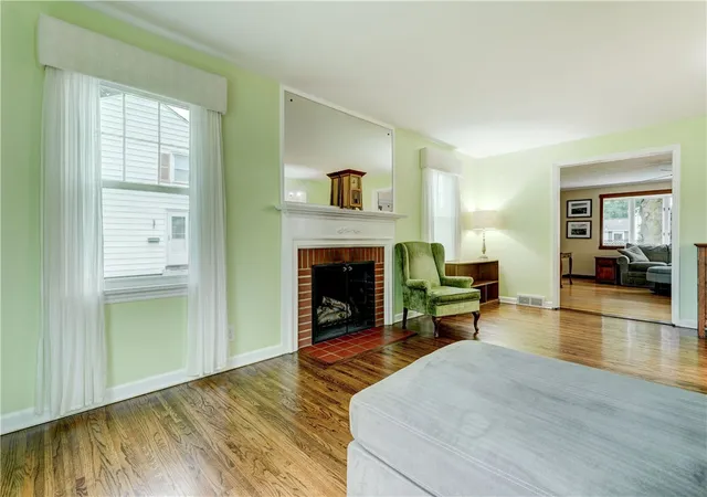 4th image of 248 Wyndham Rd, Irondequoit, NY 14609 | MLS# R1698274