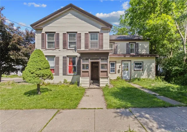 1st image of 69 E Oneida St, Oswego, NY 13126 | MLS# S1699142