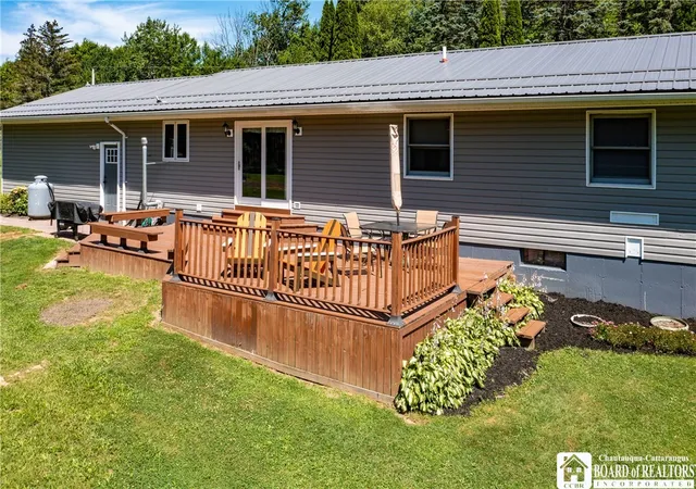Photo 4 of Sale Pending at 2051 Old Chaut Rd, Gerry, NY 14740 | MLS# R1699009 | Listing updated on 2026-07-29