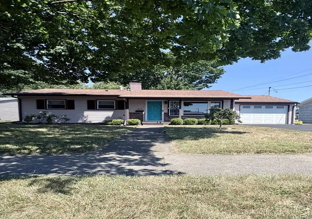 Photo 1 of Sale Pending at 312 Marshall St, Horseheads, NY 14845 | MLS# R1699243 | Listing updated on 2026-07-21