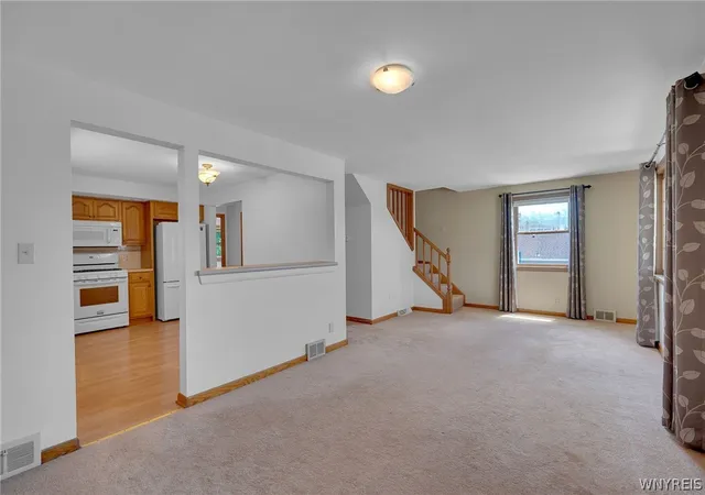 5th image of 83 Warsaw St, Depew, NY 14043 | MLS# B1699135