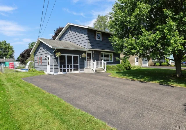 Photo 2 of Sale Pending at 30 Frawley Dr, Fulton, NY 13069 | MLS# S1699333 | Listing updated on 2026-08-04