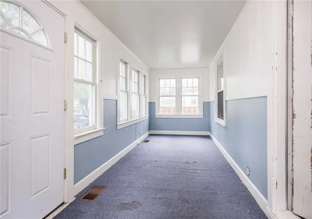 2nd image of 19 Depew St, Rochester, NY 14611 | MLS# R1695762