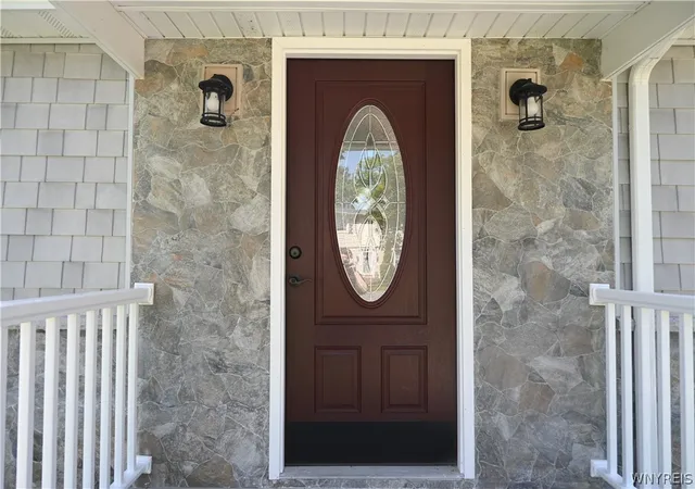 4th image of 233 Edward St, North Tonawanda, NY 14120 | MLS# B1699172