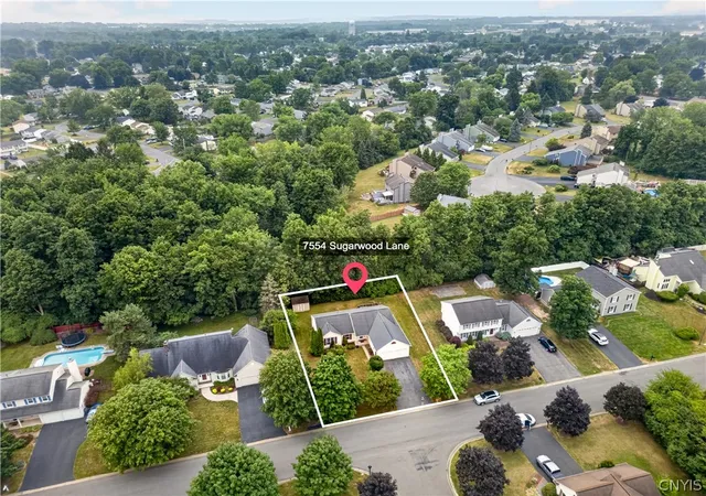 2nd image of 7554 Sugarwood Ln, Syracuse, NY 13212 | MLS# S1693977