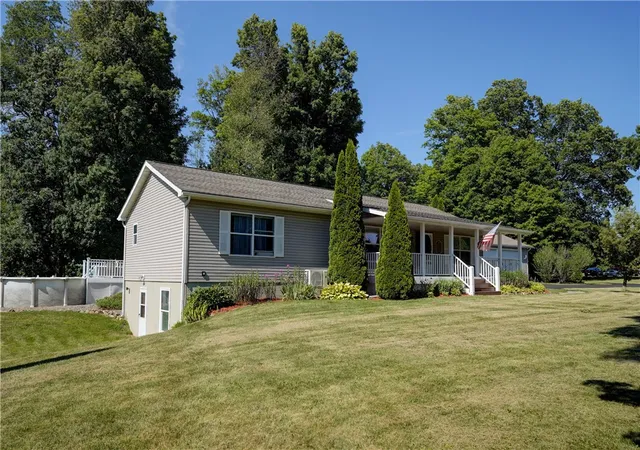 Photo 2 of Sale Pending at 3620 Outlet Rd, Shortsville, NY 14548 | MLS# R1698754 | Listing updated on 2026-07-24