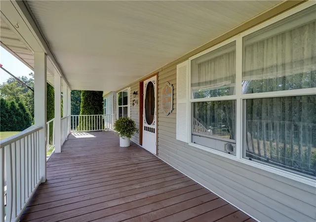 Photo 4 of Sale Pending at 3620 Outlet Rd, Shortsville, NY 14548 | MLS# R1698754 | Listing updated on 2026-07-24