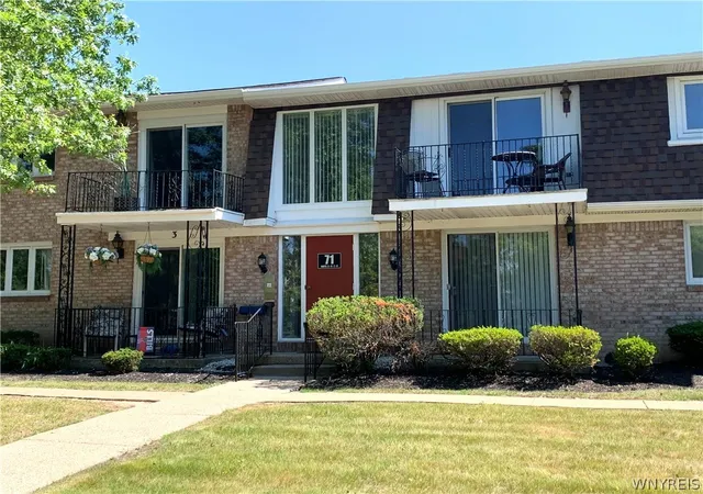 1st image of 71 Georgian Lane #7 Lane, Buffalo, NY 14221 | MLS# B1699284