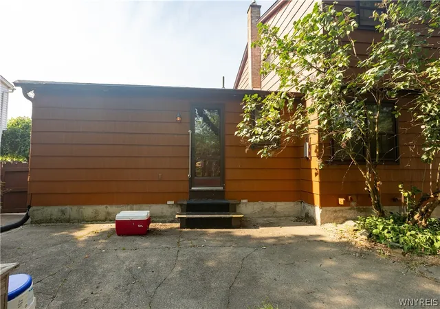 29th image of 176 Rosewood Dr, West Seneca, NY 14224 | MLS# B1699469