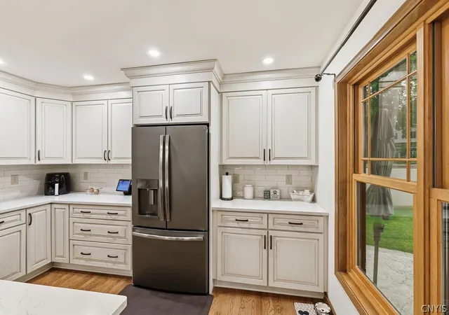 Photo 4 of Sale Pending at 16 Orangewood Dr, Liverpool, NY 13090 | MLS# S1698178 | Listing updated on 2026-07-25