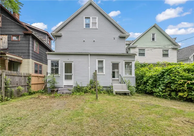 23rd image of 195 Mohawk St, Rochester, NY 14621 | MLS# R1699373