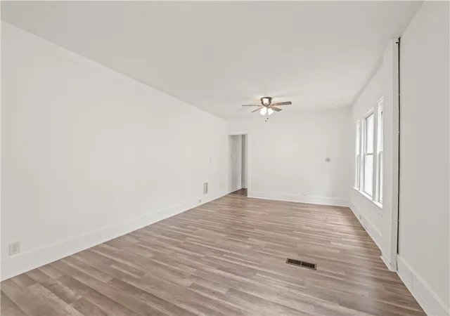 5th image of 195 Mohawk St, Rochester, NY 14621 | MLS# R1699373