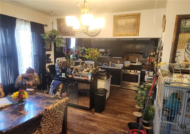 Photo 3 of Sale Pending at 8 Princeton St, Rochester, NY 14605 | MLS# R1699002 | Listing updated on 2026-07-25
