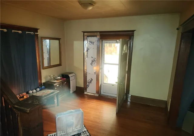 Photo 4 of Sale Pending at 24 Rialto St, Rochester, NY 14621 | MLS# R1699005 | Listing updated on 2026-07-31