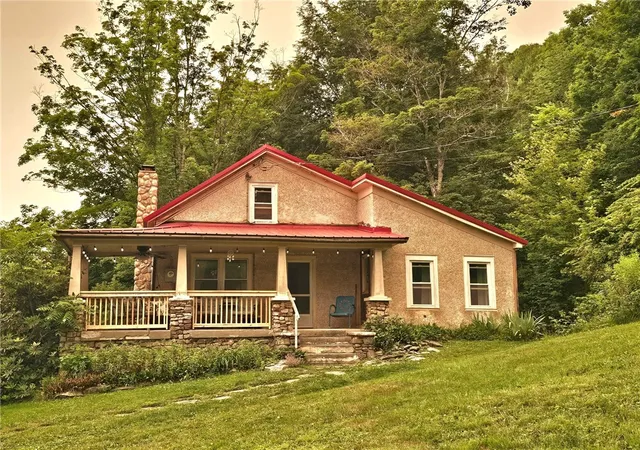 Photo 3 of Single family home for sale at 6243 Charlotte Crk Rd, Davenport, NY 13750 | MLS# R1699197 | Listing updated on 2026-07-31