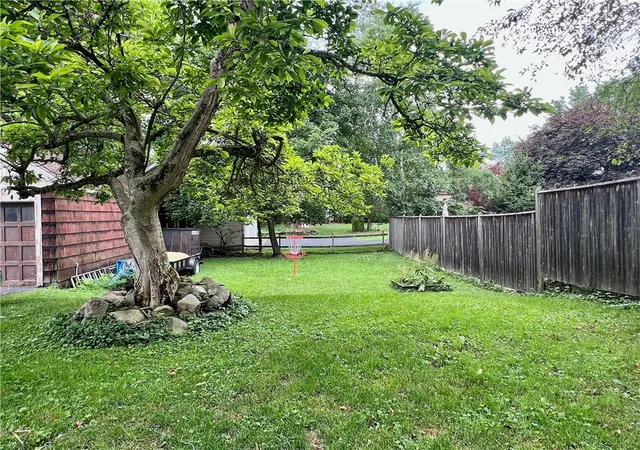 25th image of 33 Elm St, Oneonta, NY 13820 | MLS# R1697911