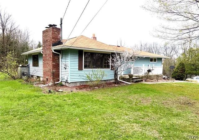 Photo 2 of Single family home for sale at 6447 Glass Factory Rd, Marcy, NY 13403 | MLS# S1699554 | Listing updated on 2026-07-17