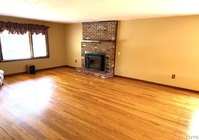 Photo 4 of Single family home for sale at 6447 Glass Factory Rd, Marcy, NY 13403 | MLS# S1699554 | Listing updated on 2026-07-17